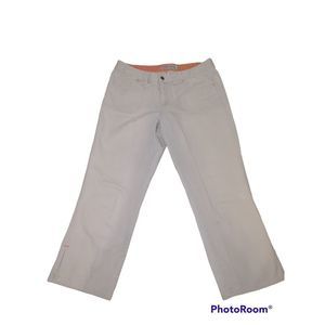 Aeropostale Women's Cream Capri Pants Size 7/8